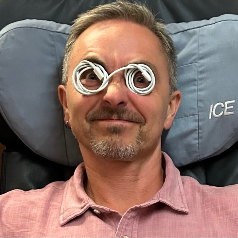 Meet your Posher, Robin